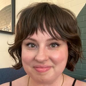 Meet your Posher, Miriam